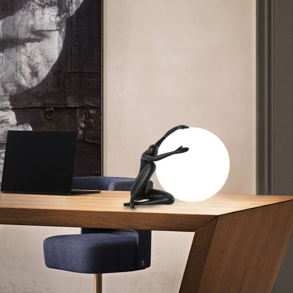 Humanoid Ball Holding Table Lamp - Image 11