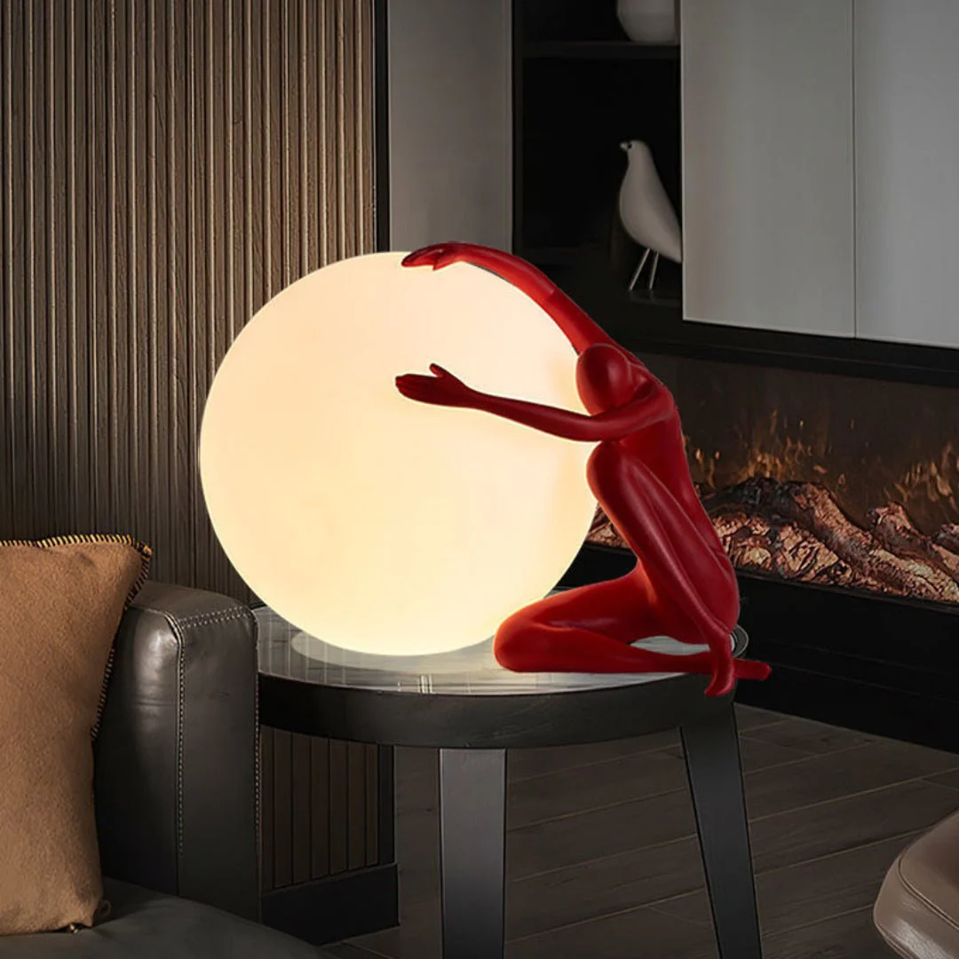 Humanoid Ball Holding Table Lamp - Image 4