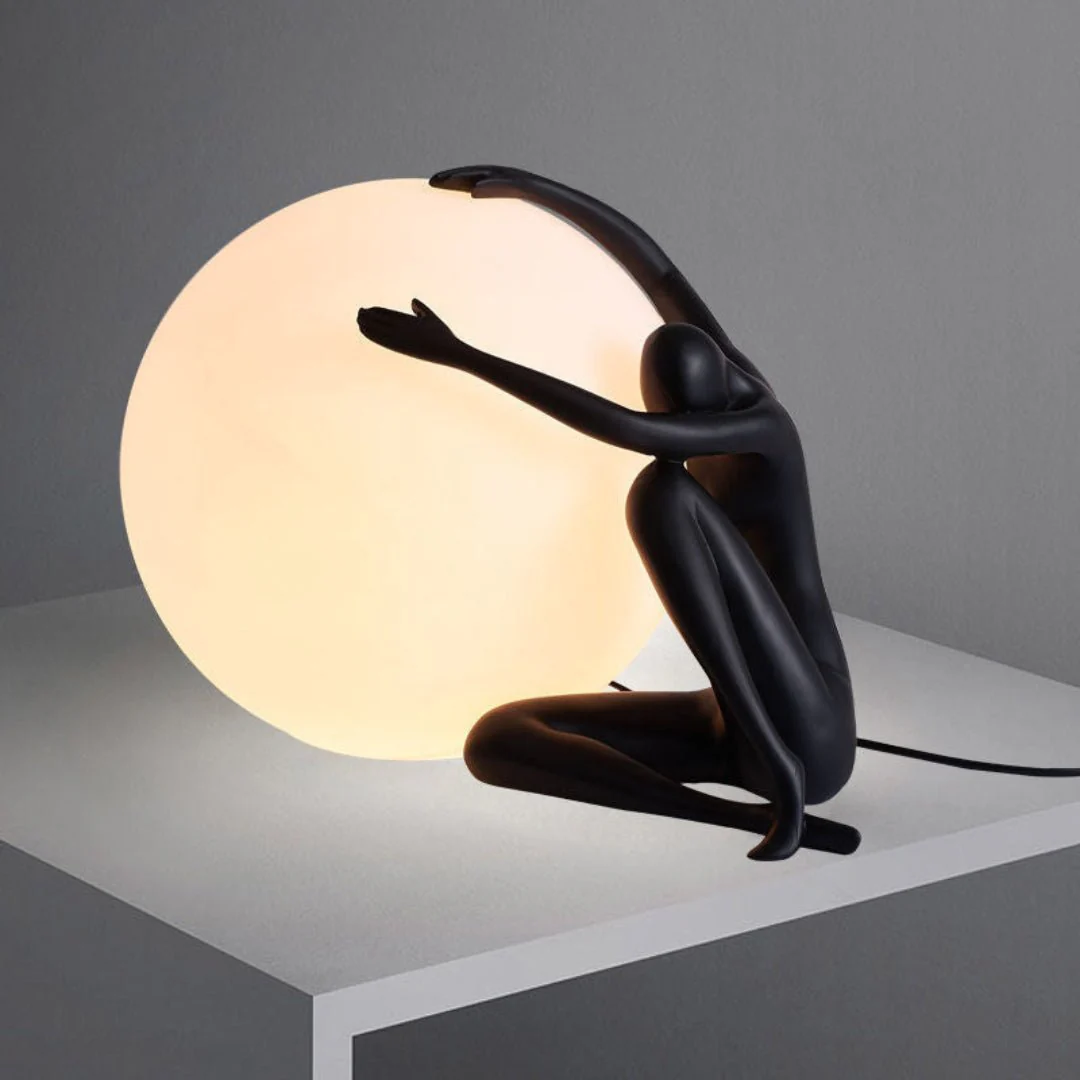 Humanoid Ball Holding Table Lamp - Image 6