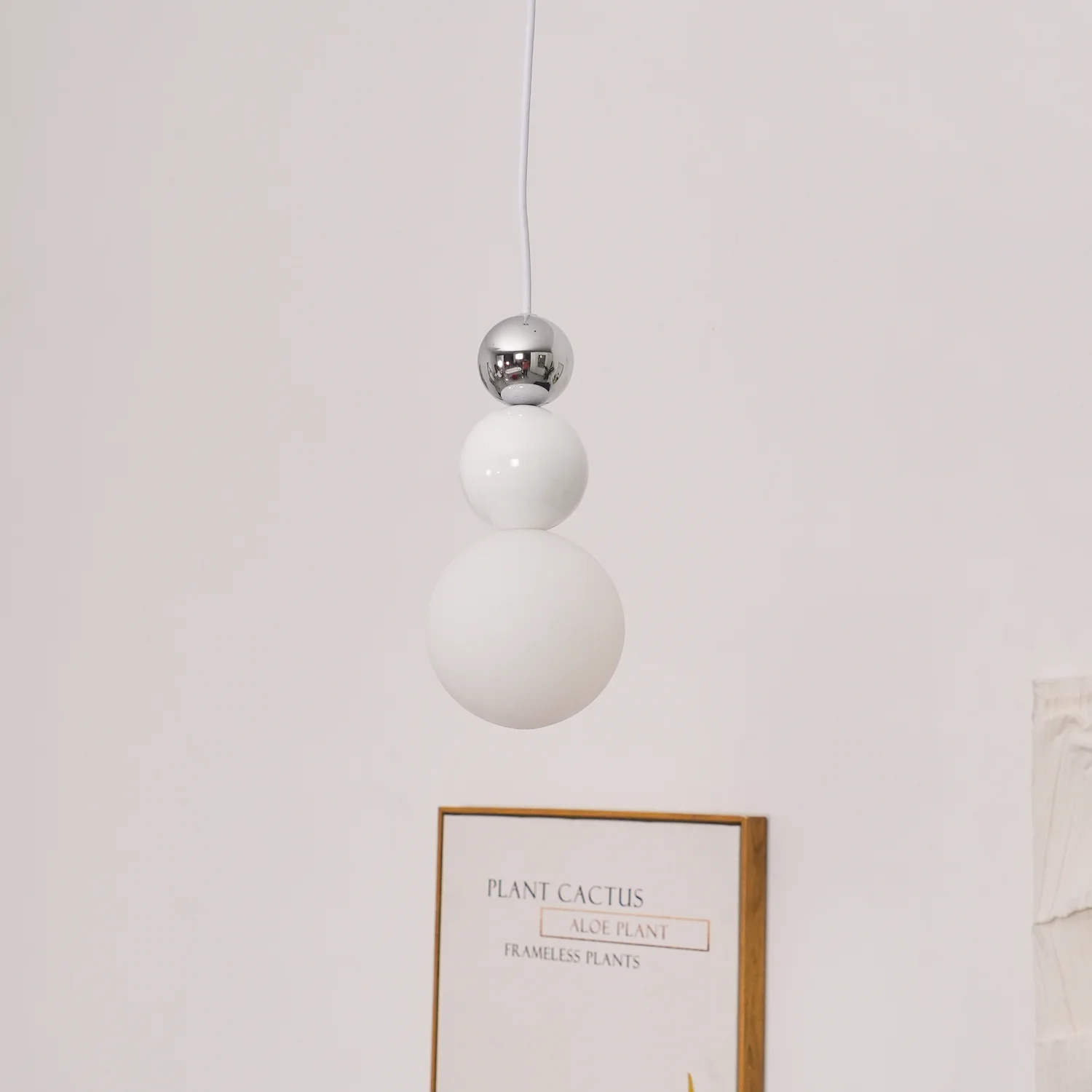 Acrylic Three Ball Pendant Lamp - Image 24