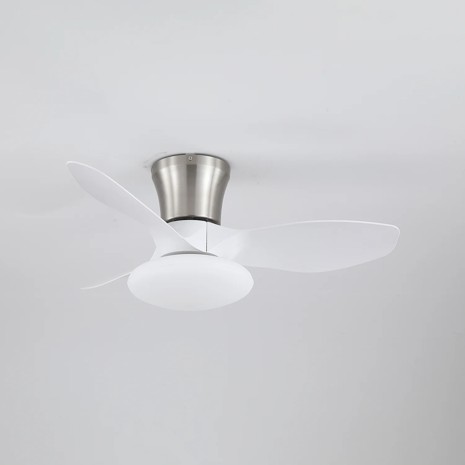 Aeris Curve Ceiling Fan Light - Image 16