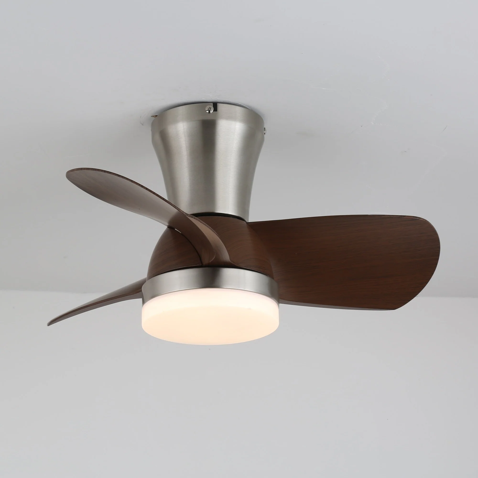 Aero Echo Ceiling Fan Light - Image 4