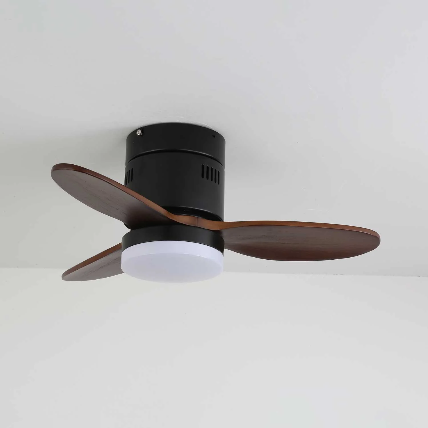 Aeroluxe Modern Ceiling Fan Light - Image 25