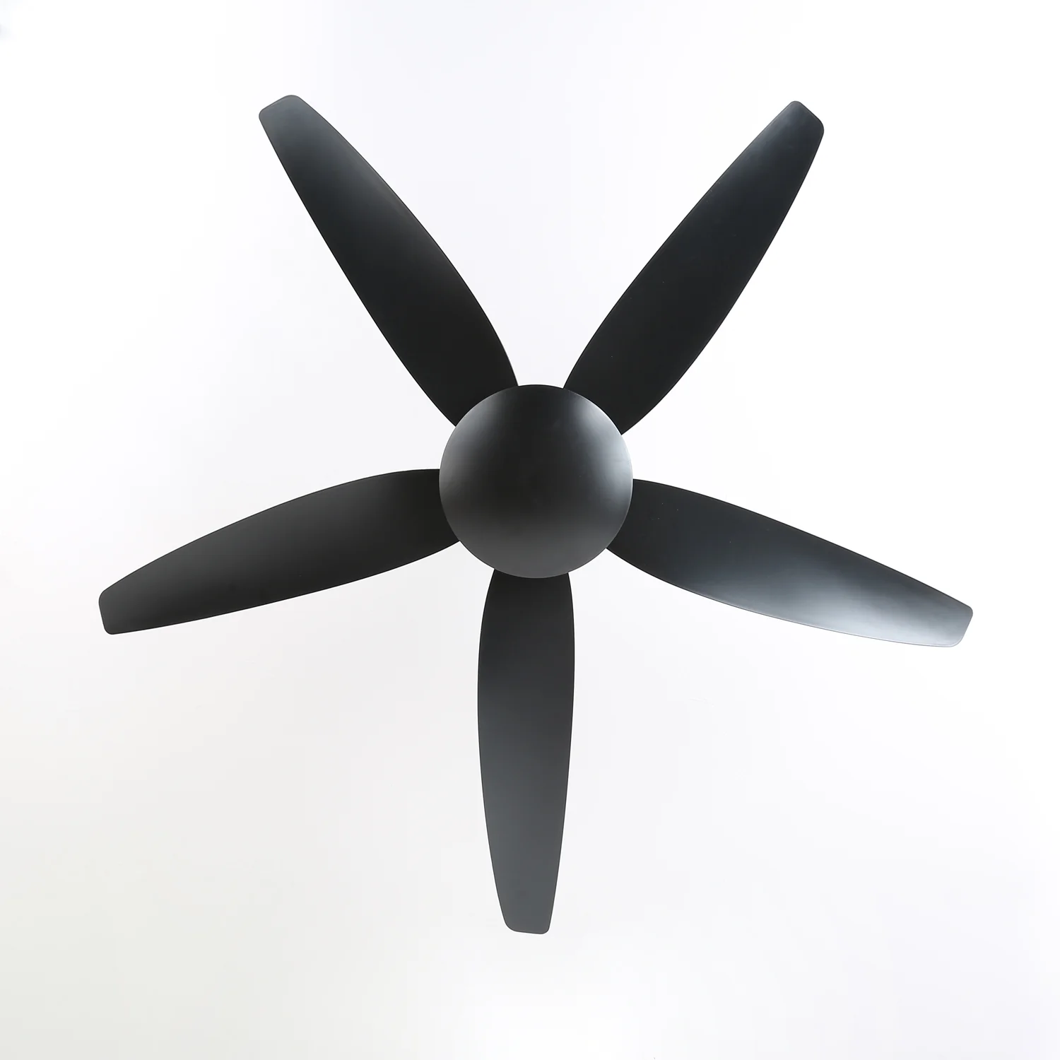 Aeron Noir Ceiling Fan - Image 8