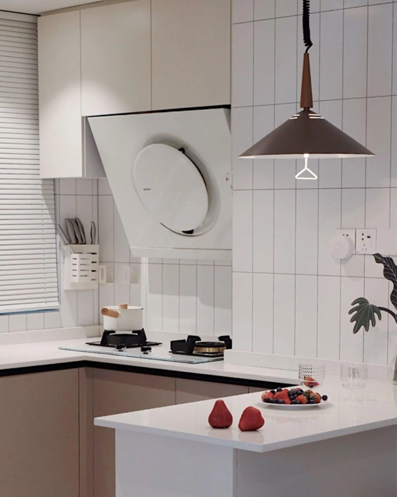 Agnes Retro Pendant Lamp - Image 39