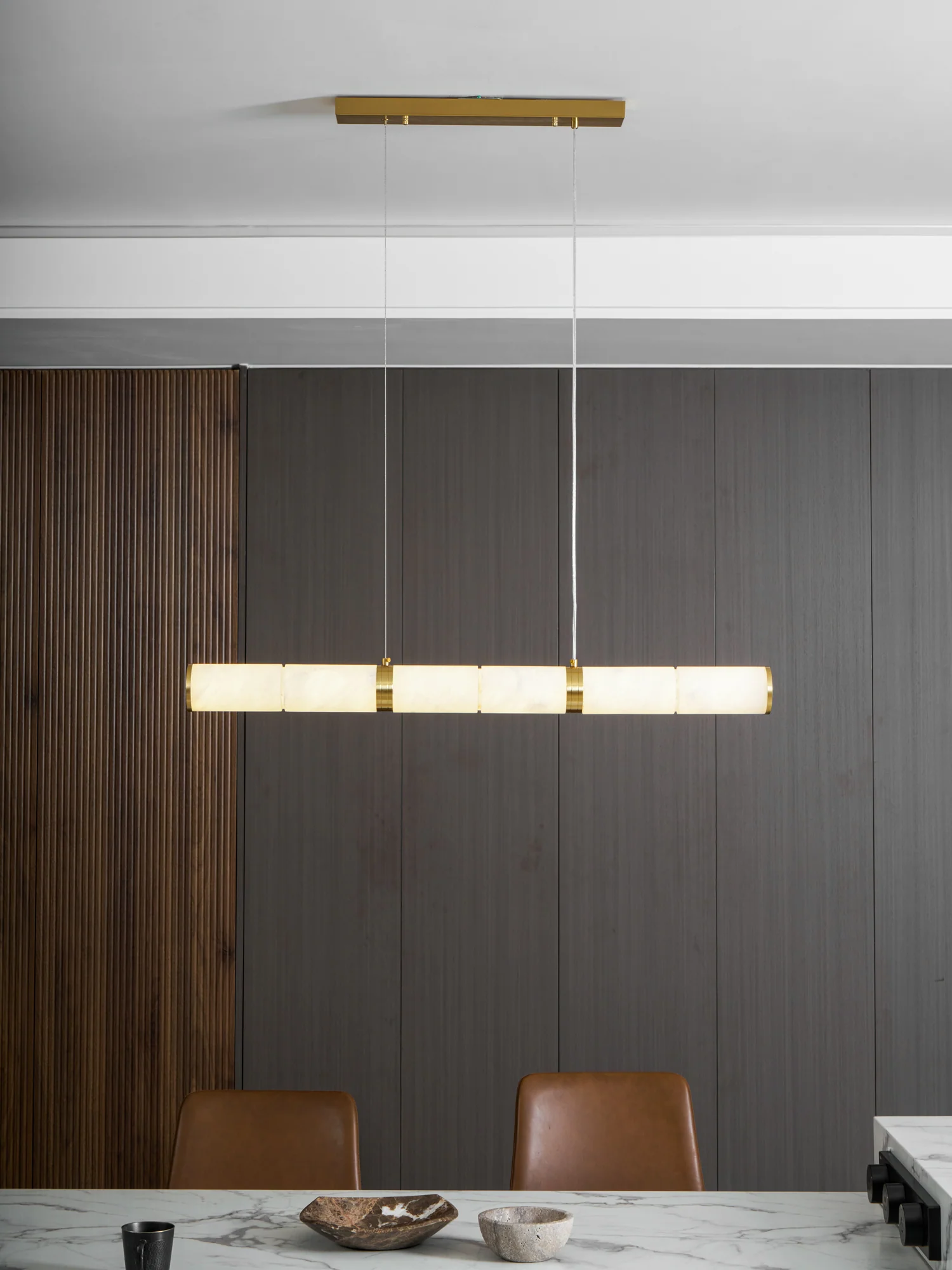 Alabaster Beam Pendant Light - Image 21