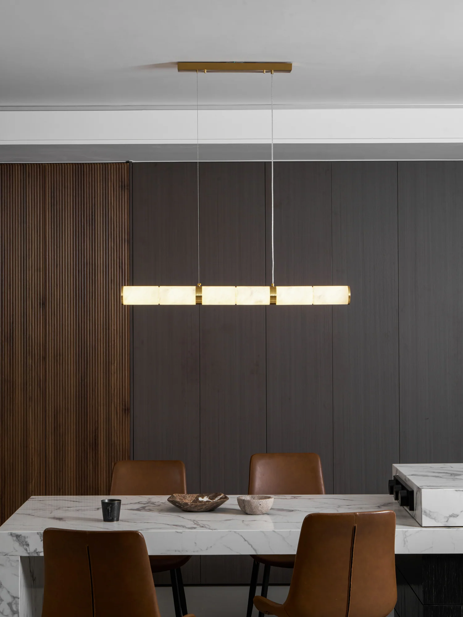 Alabaster Beam Pendant Light - Image 23