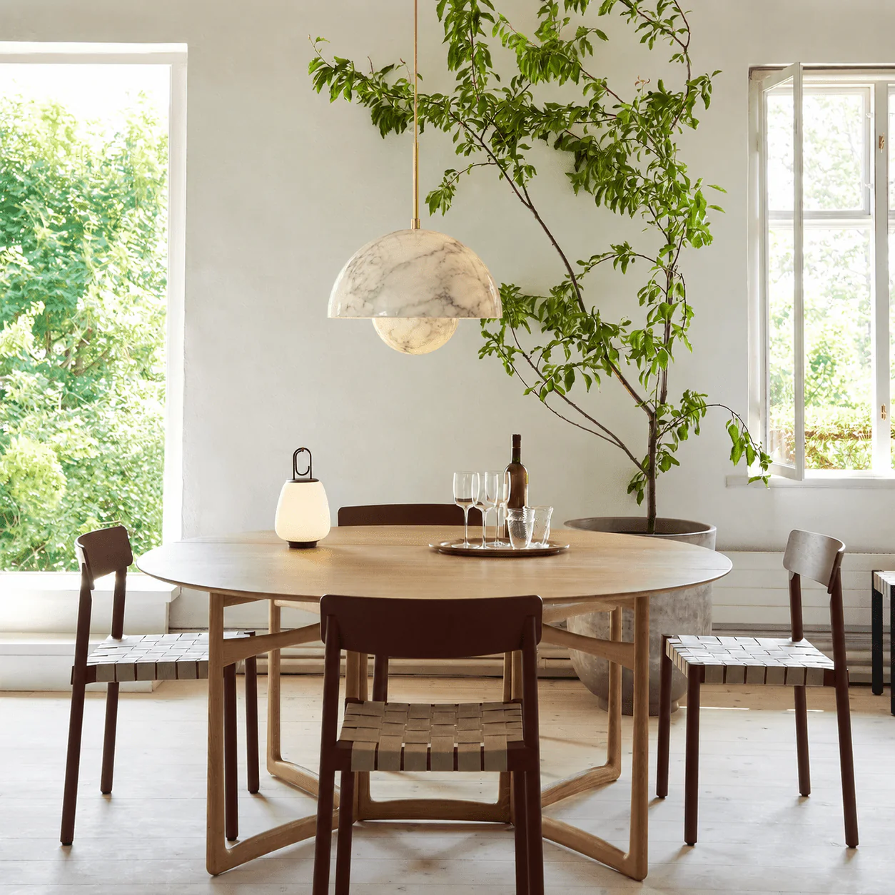 Alabaster Bud Pendant Lamp - Image 5