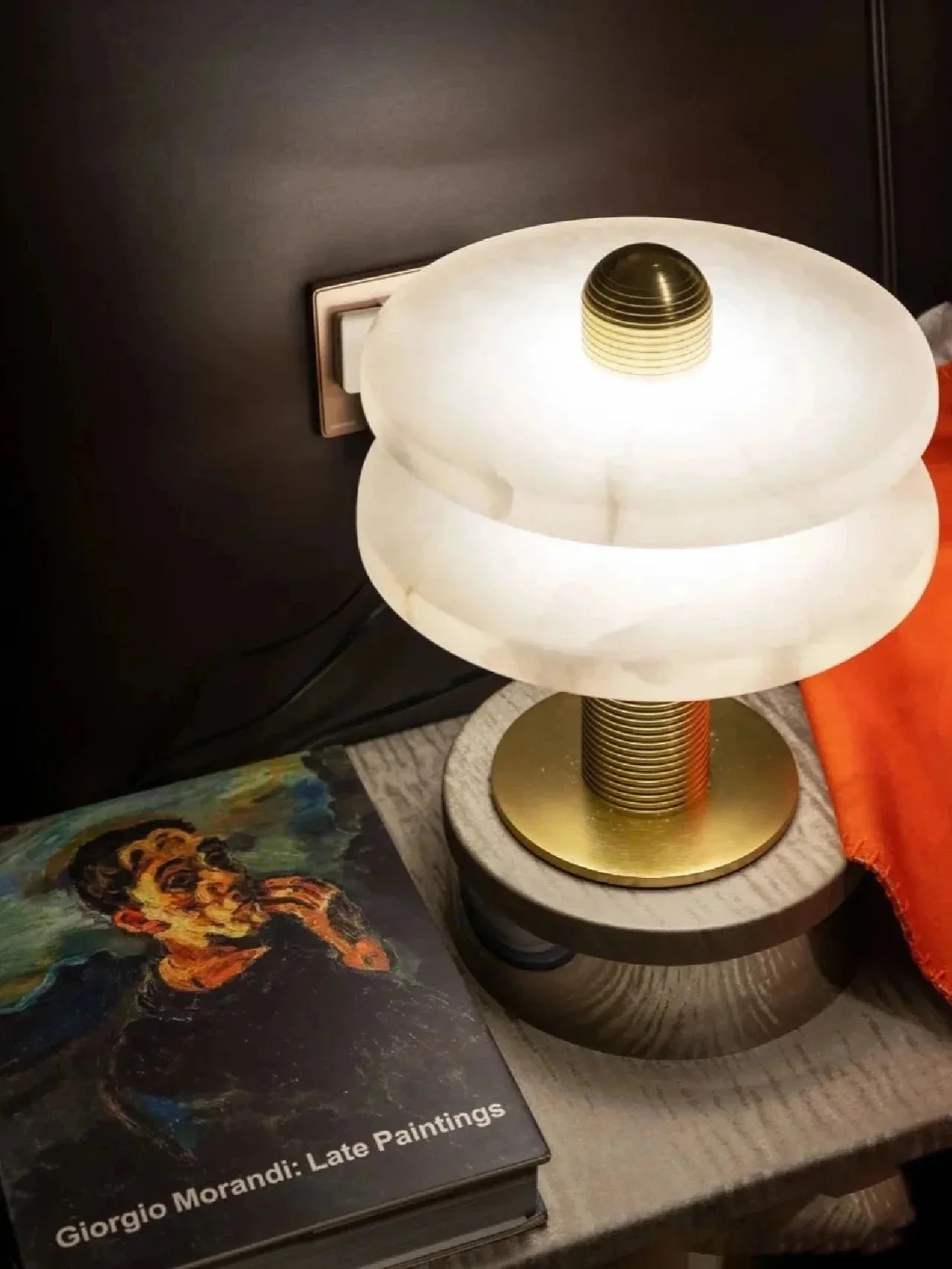 Alabaster Comet Table Lamp - Image 33