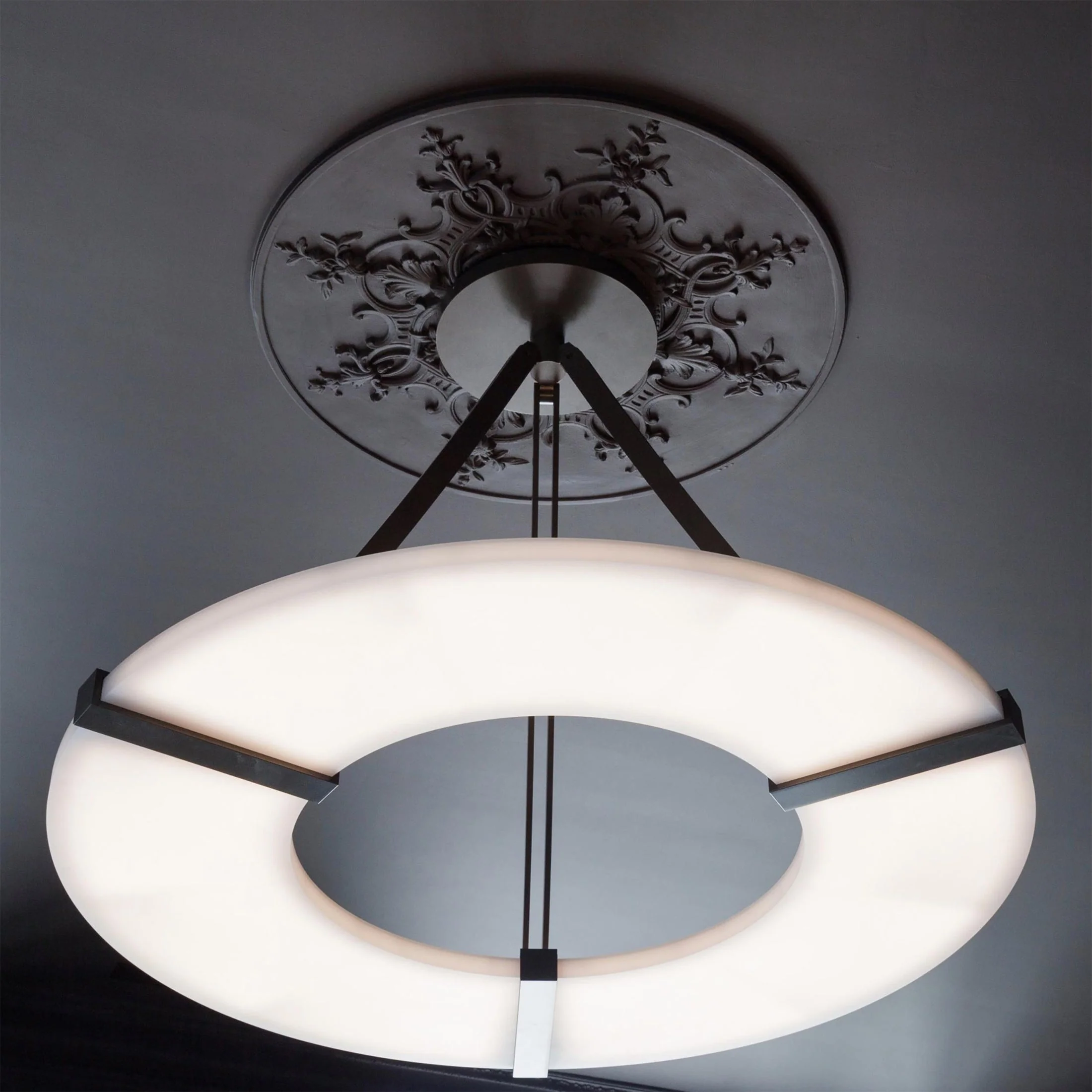 Alabaster Halo Pendant Light - Image 23
