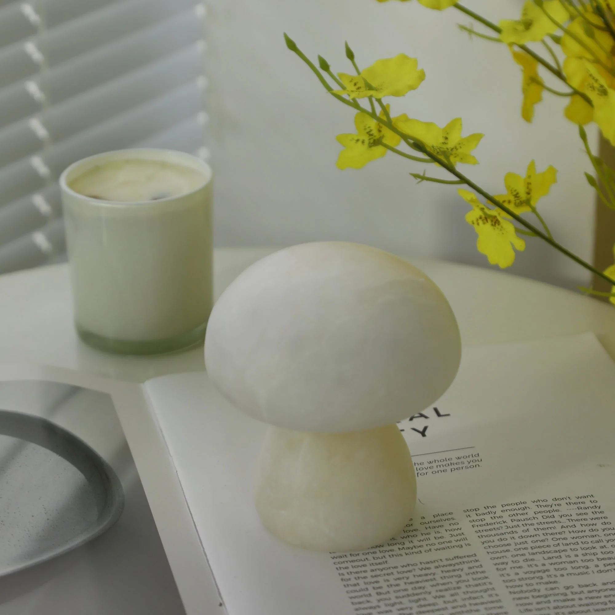 Alabaster Mushroom Table Lamp - Image 36
