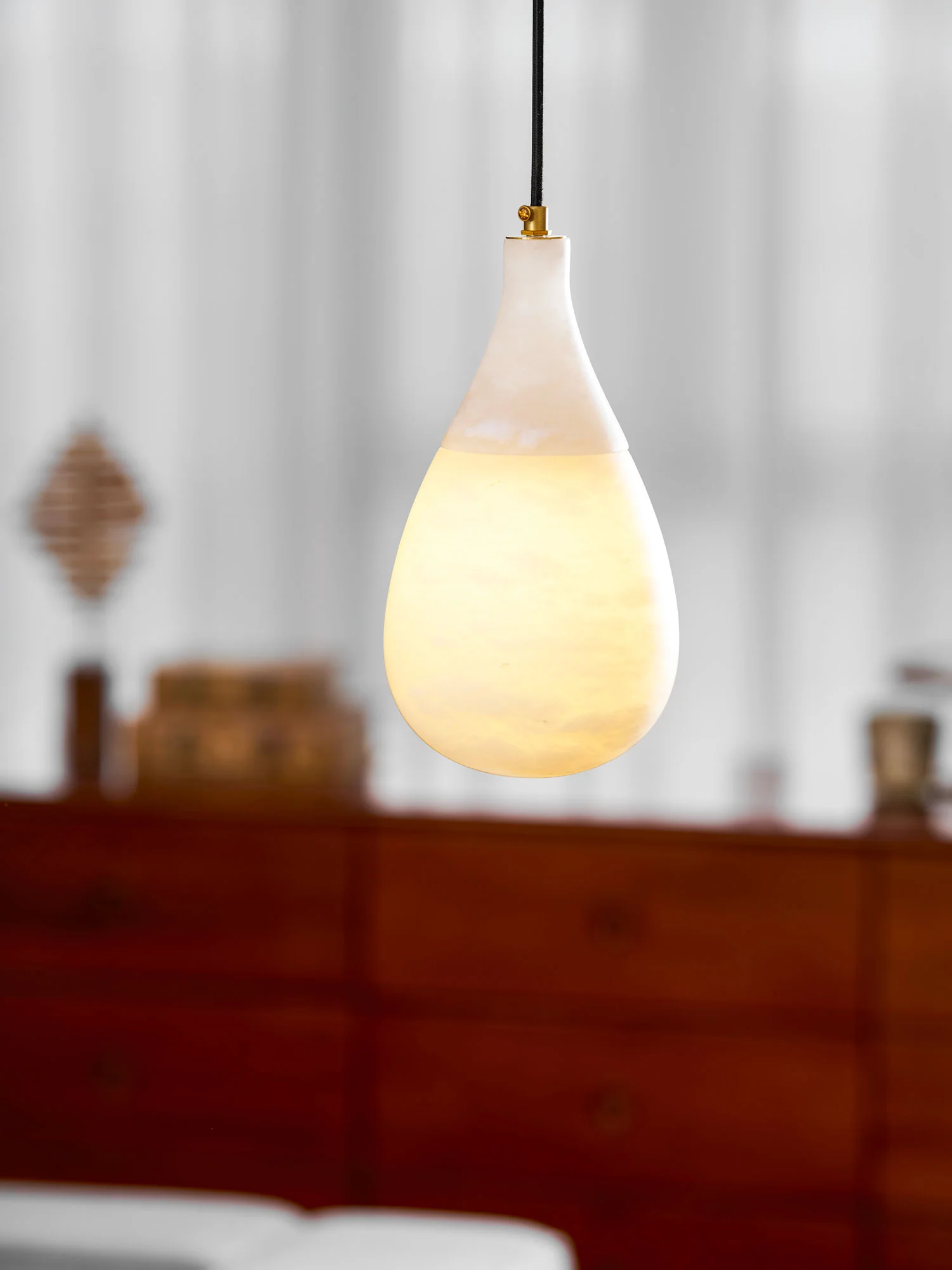 Alabaster Raindrop Pendant Light - Image 10