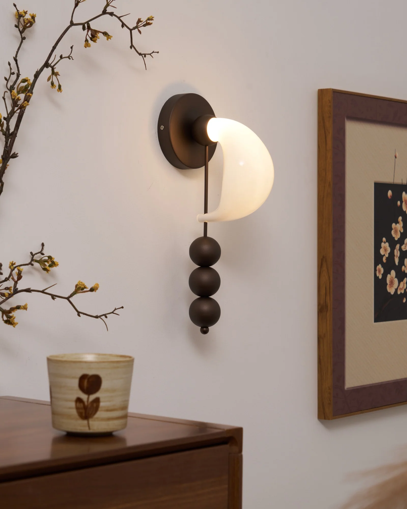 Alabris Wall Light - Image 3