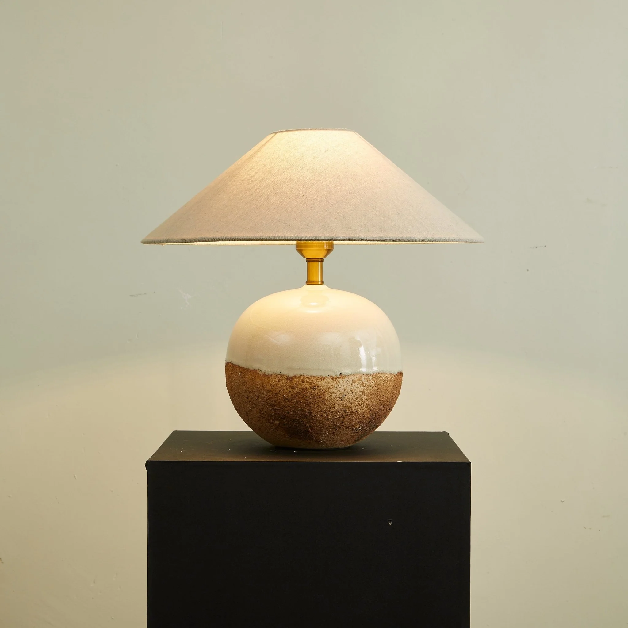 Alba Terra Table Lamp - Image 2