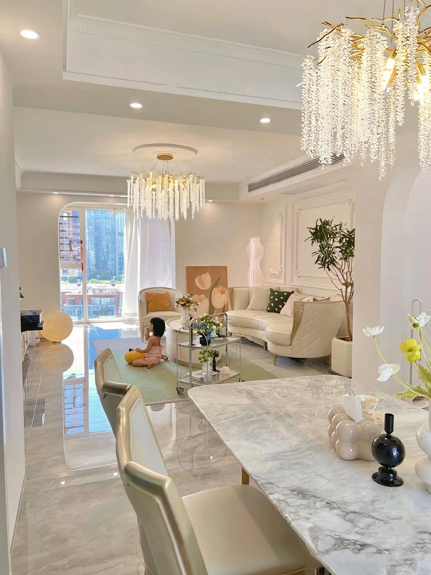 Albero Crystal Chandelier - Image 24
