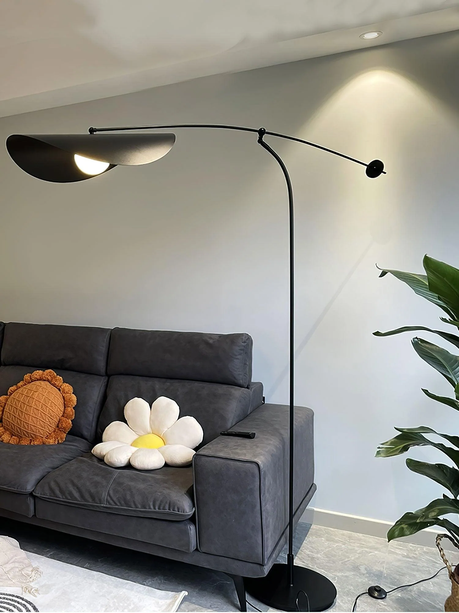 Alonso Floor Lamp - Image 40