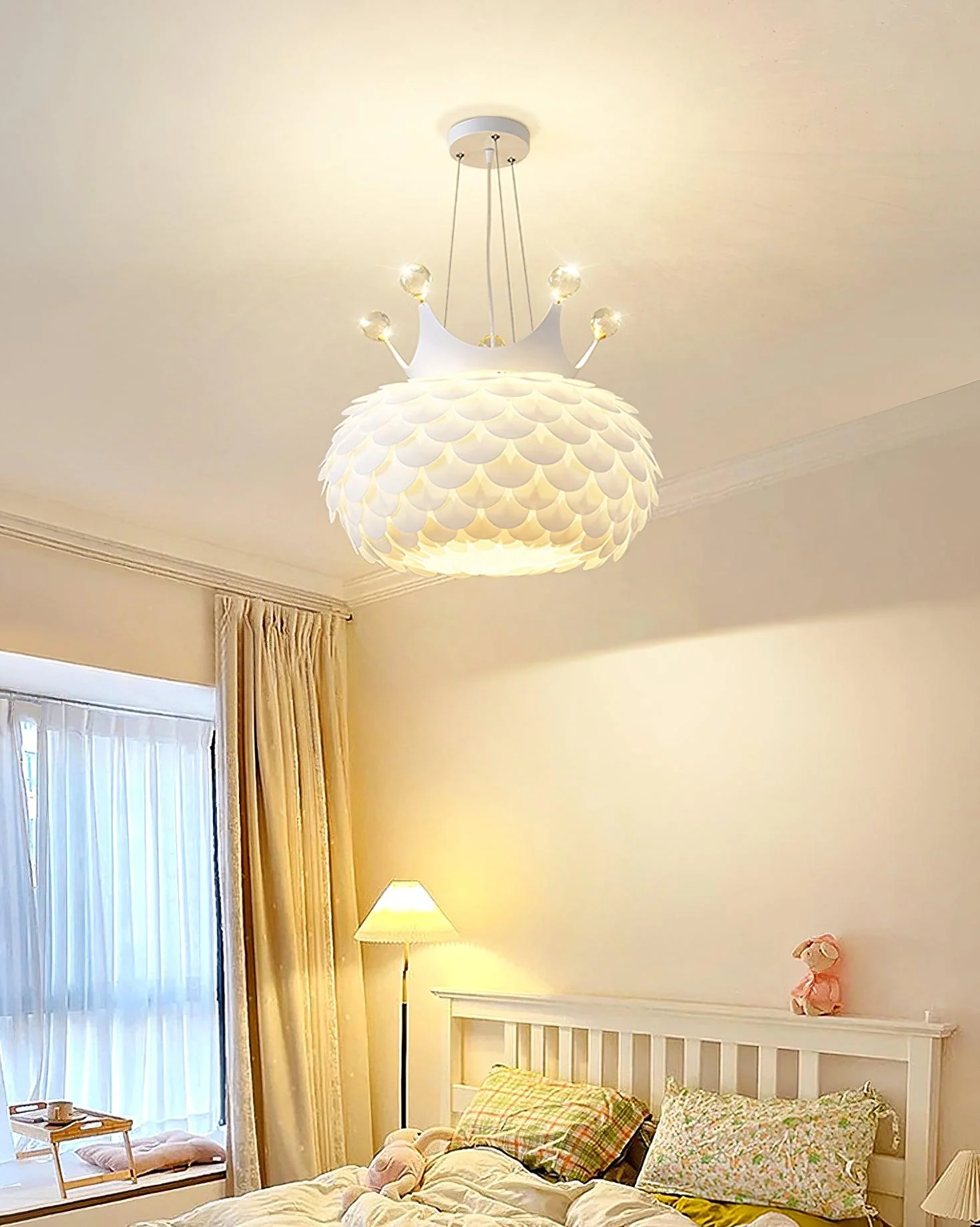 Aluvia Crown Pendant Lamp - Image 12