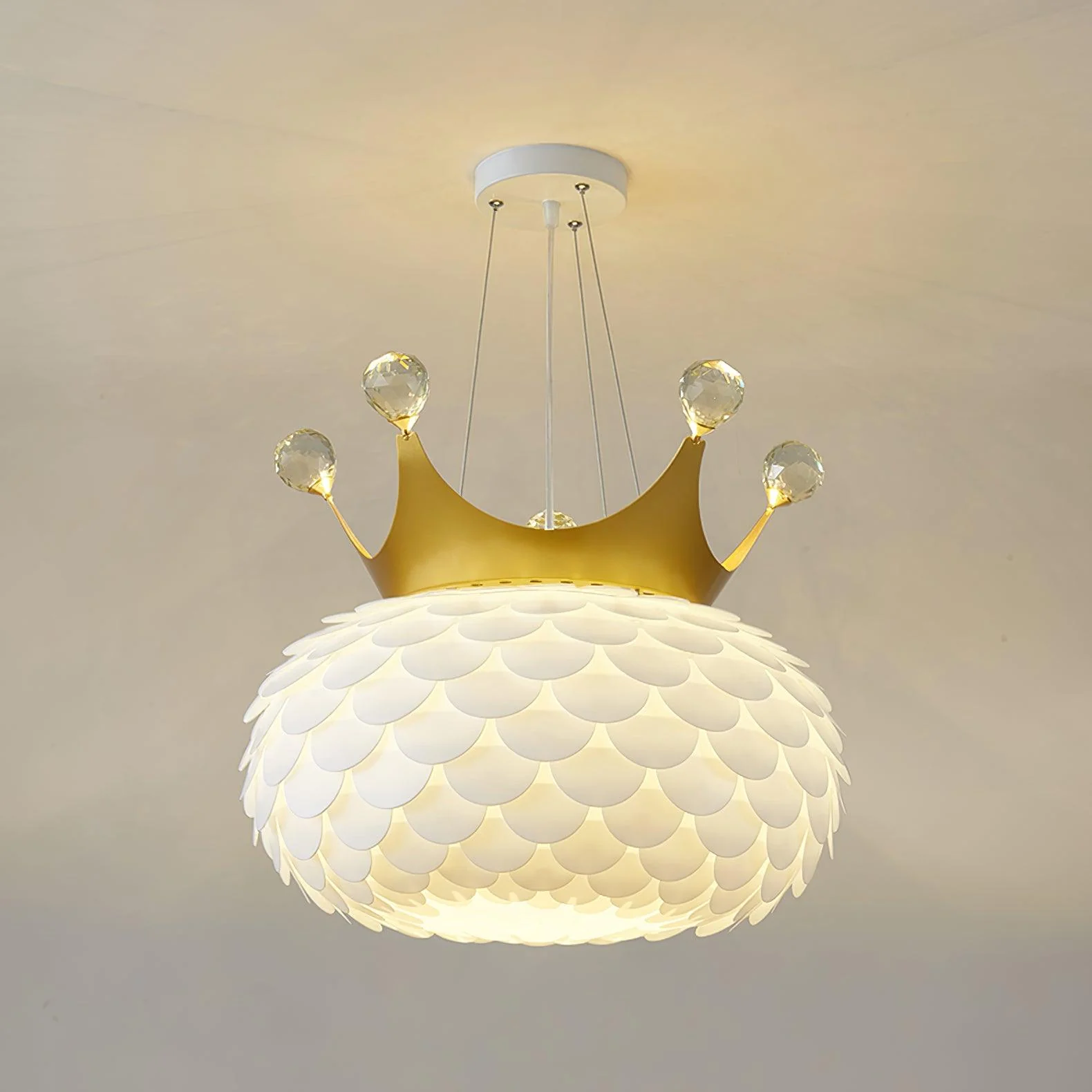 Aluvia Crown Pendant Lamp - Image 30