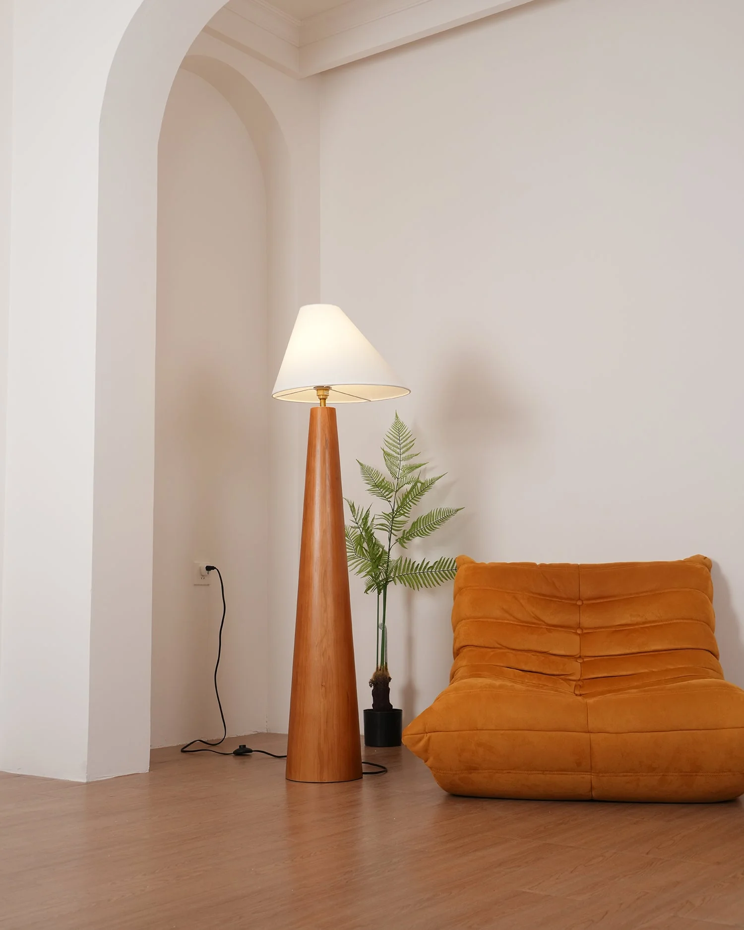 Alvin Floor Lamp - Image 27