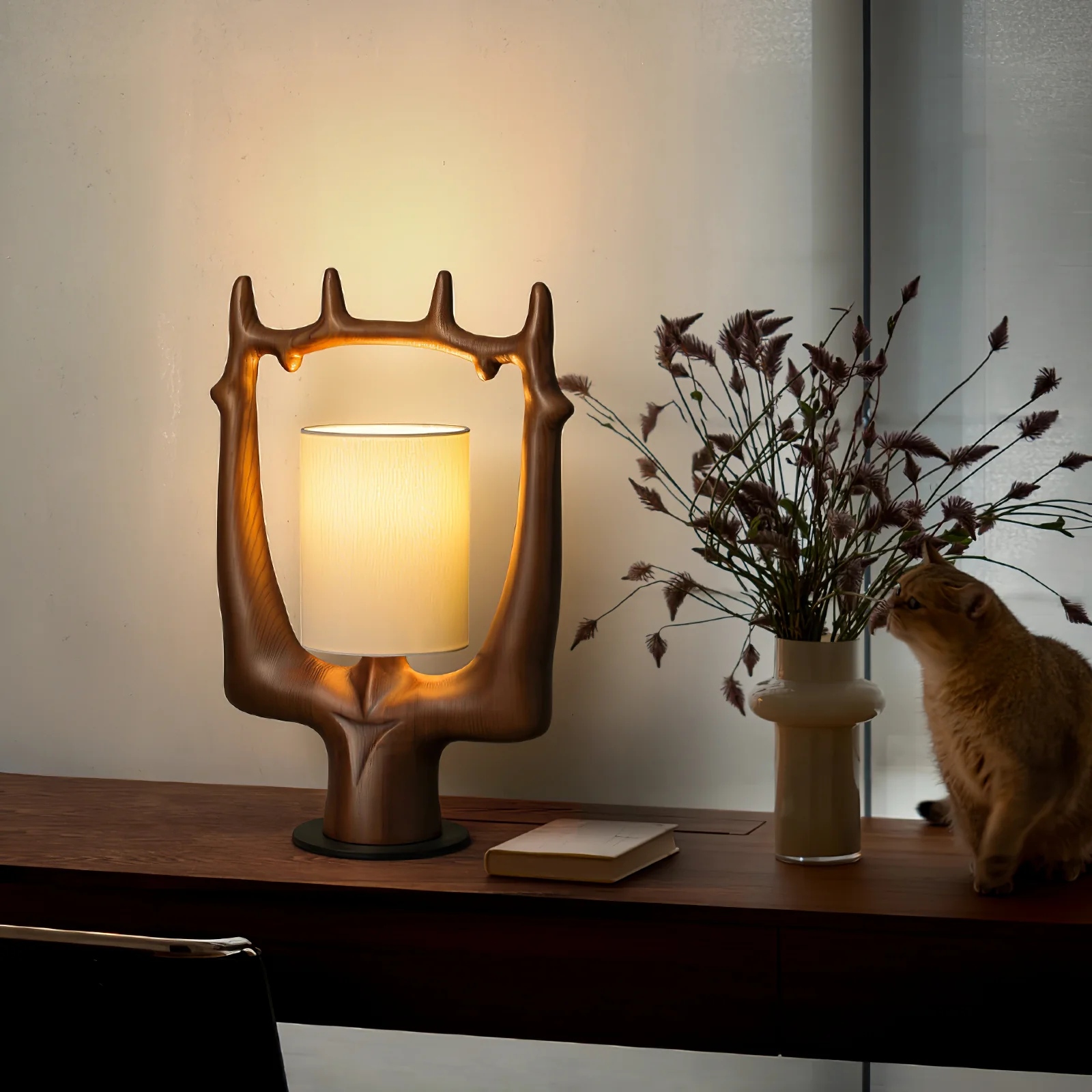Antler Ring Table Lamp - Image 2