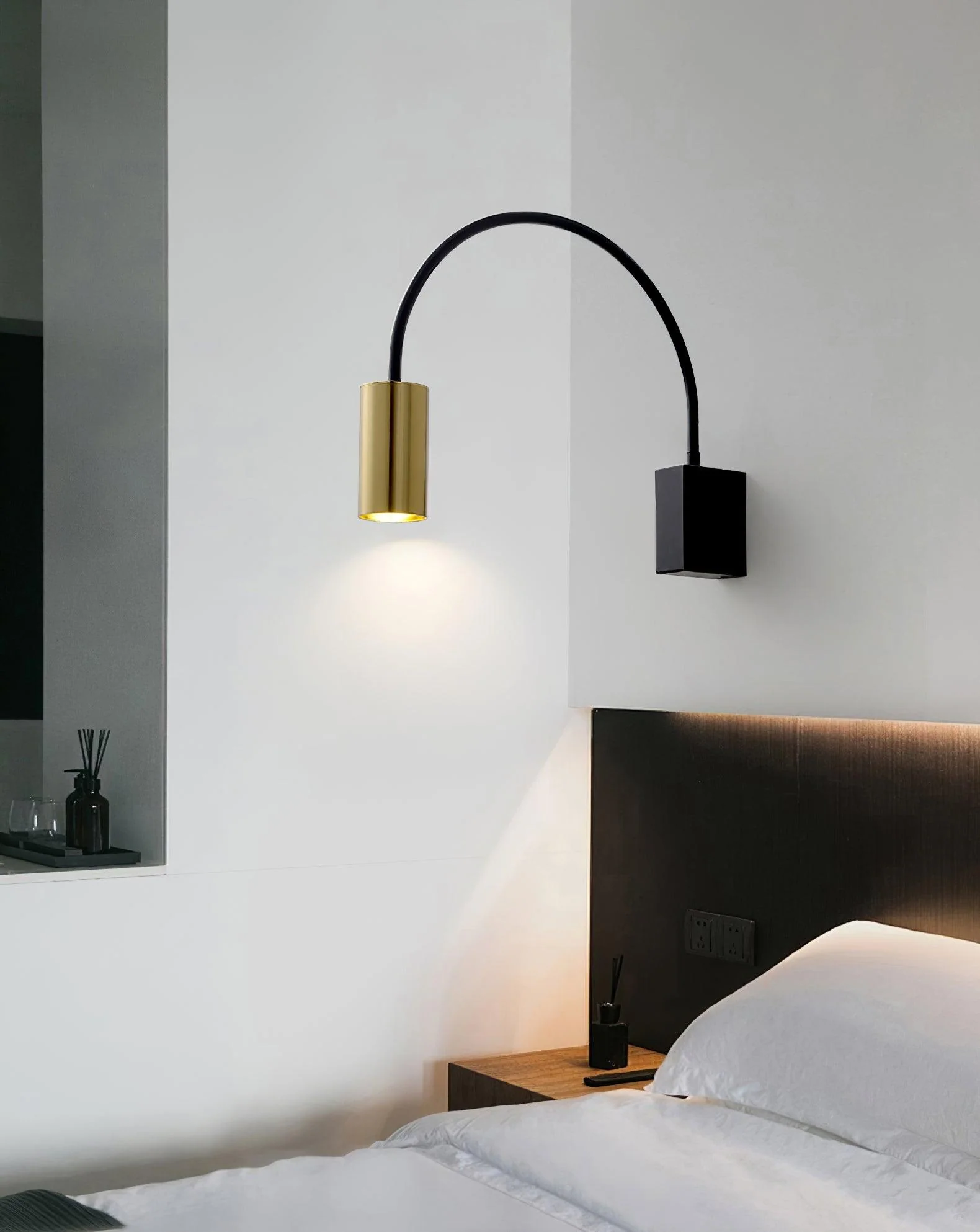 Antonella Wall Lamp - Image 7