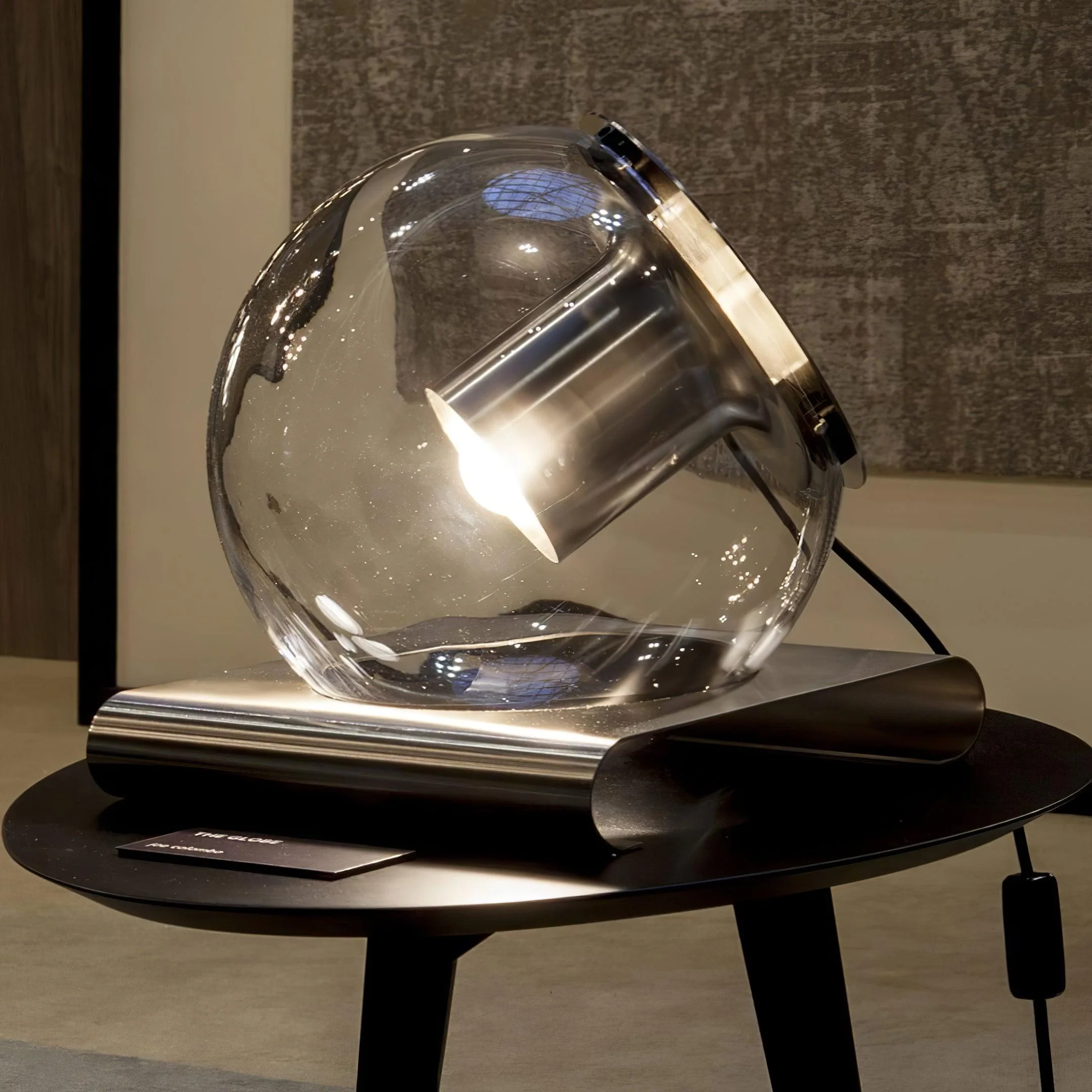 Anvia Glass Table Lamp - Image 17