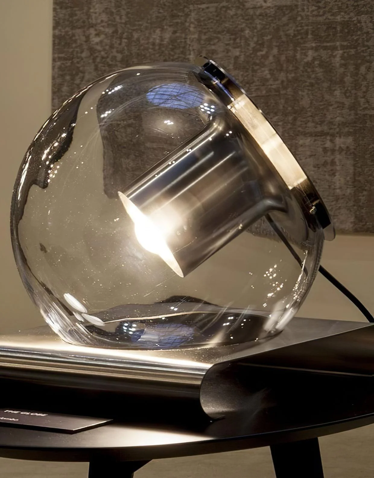 Anvia Glass Table Lamp - Image 18