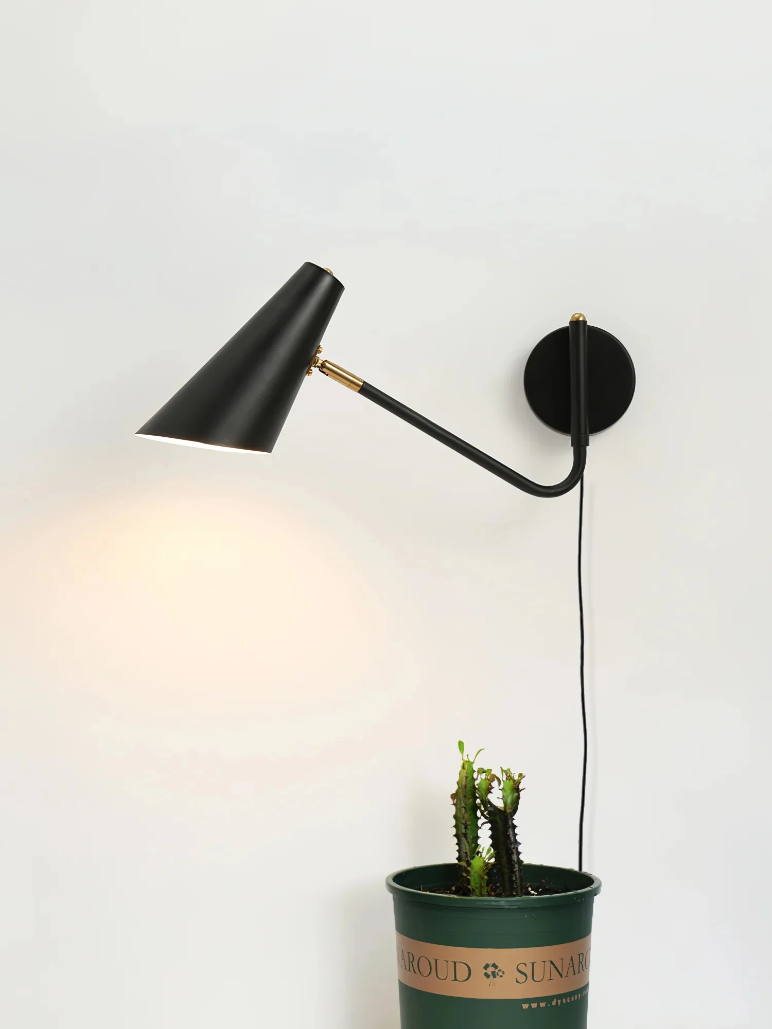 Apex Plug-in Wall Sconce - Image 2