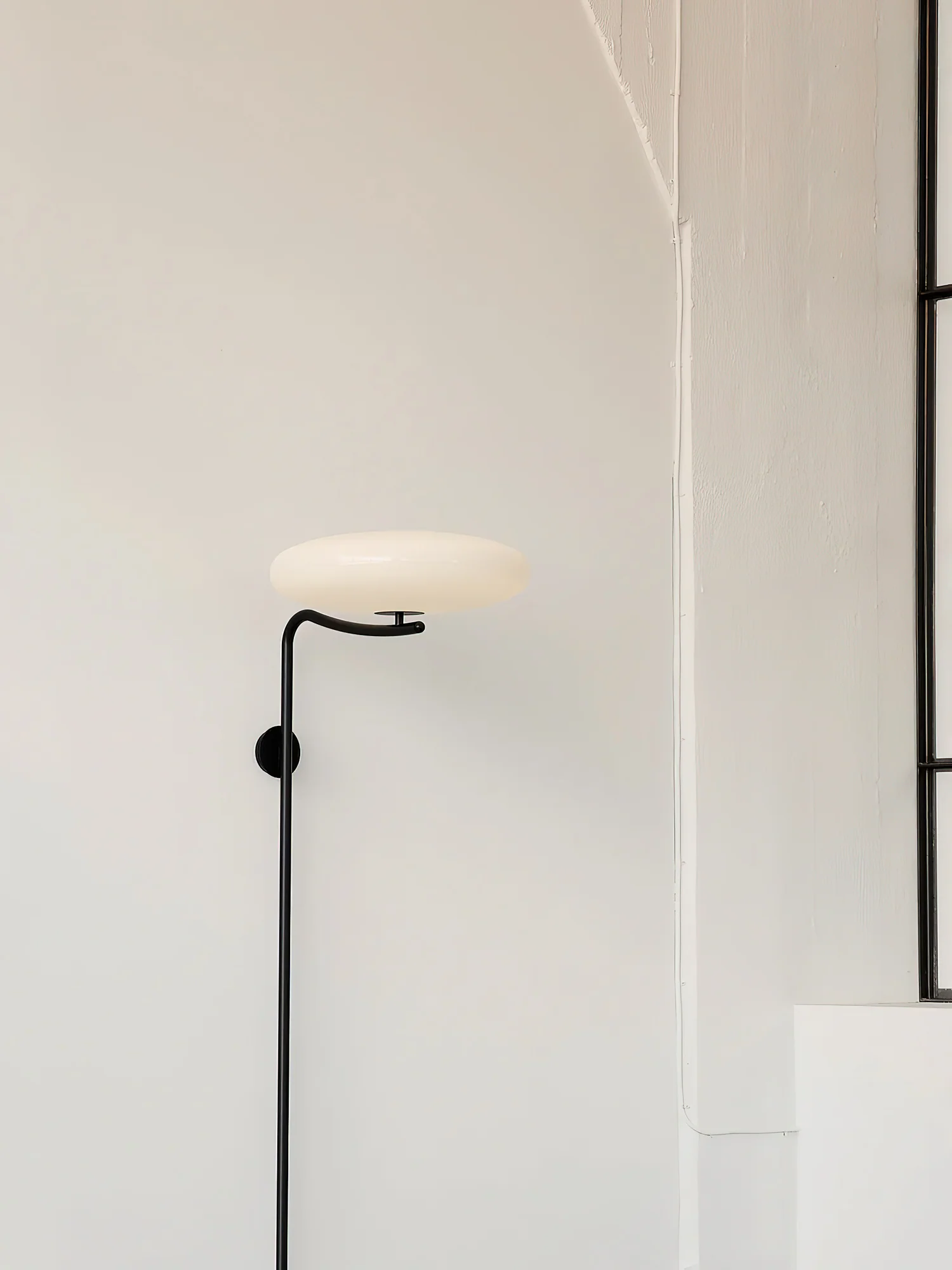 Arc Plug-in Wall Lamp - Image 11