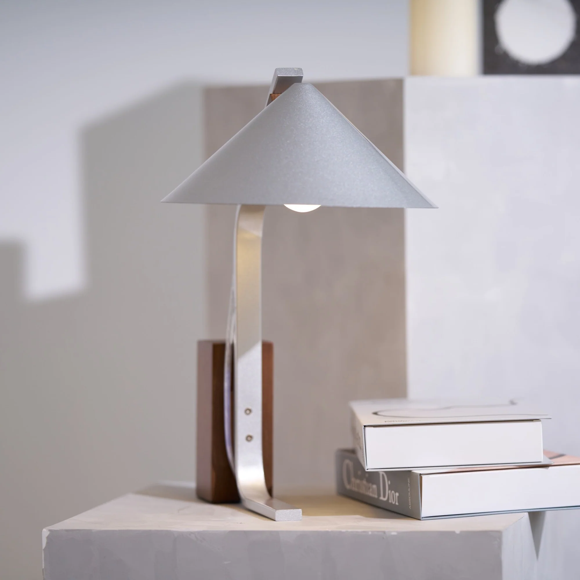Arclune Desk Lamp - Image 24