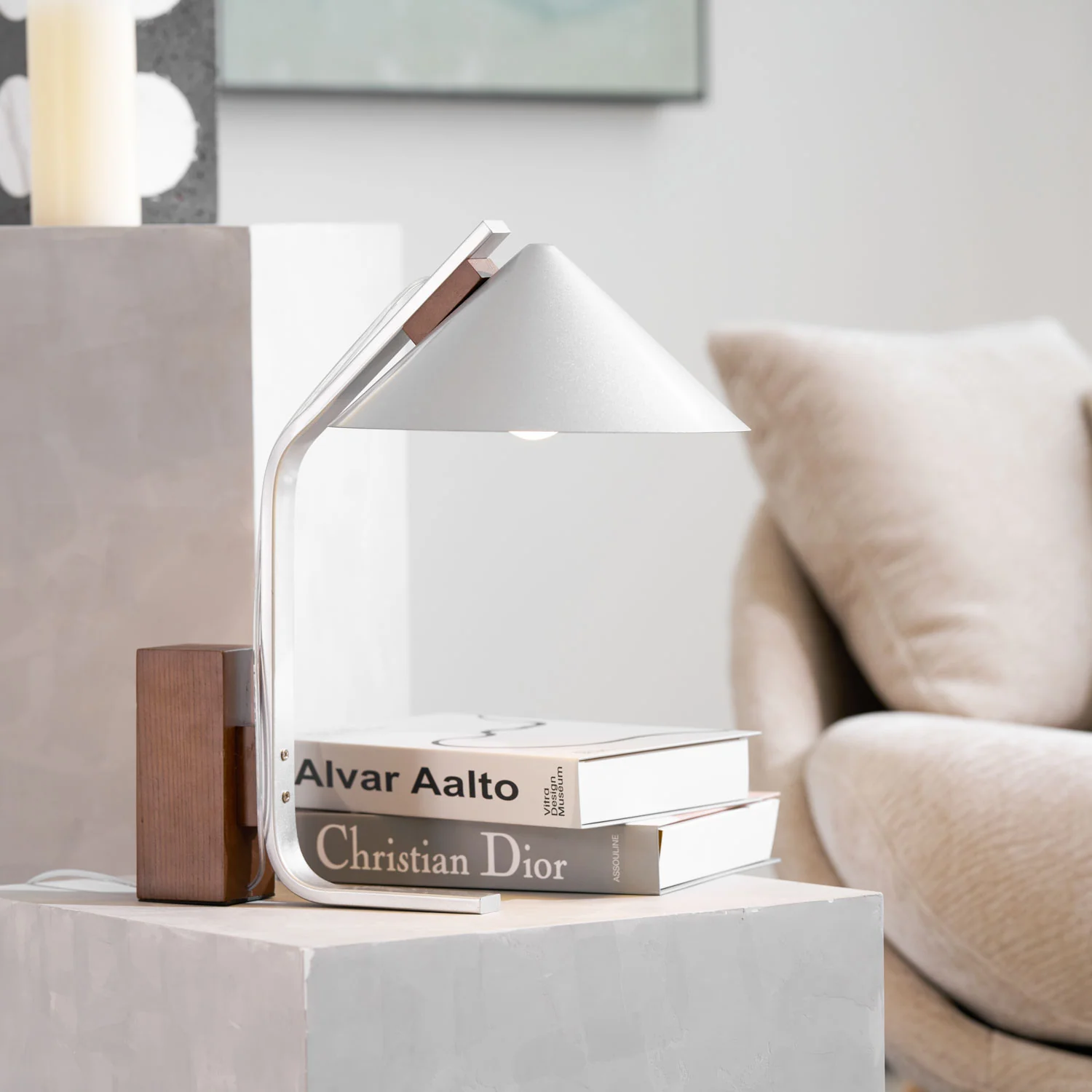 Arclune Desk Lamp - Image 3