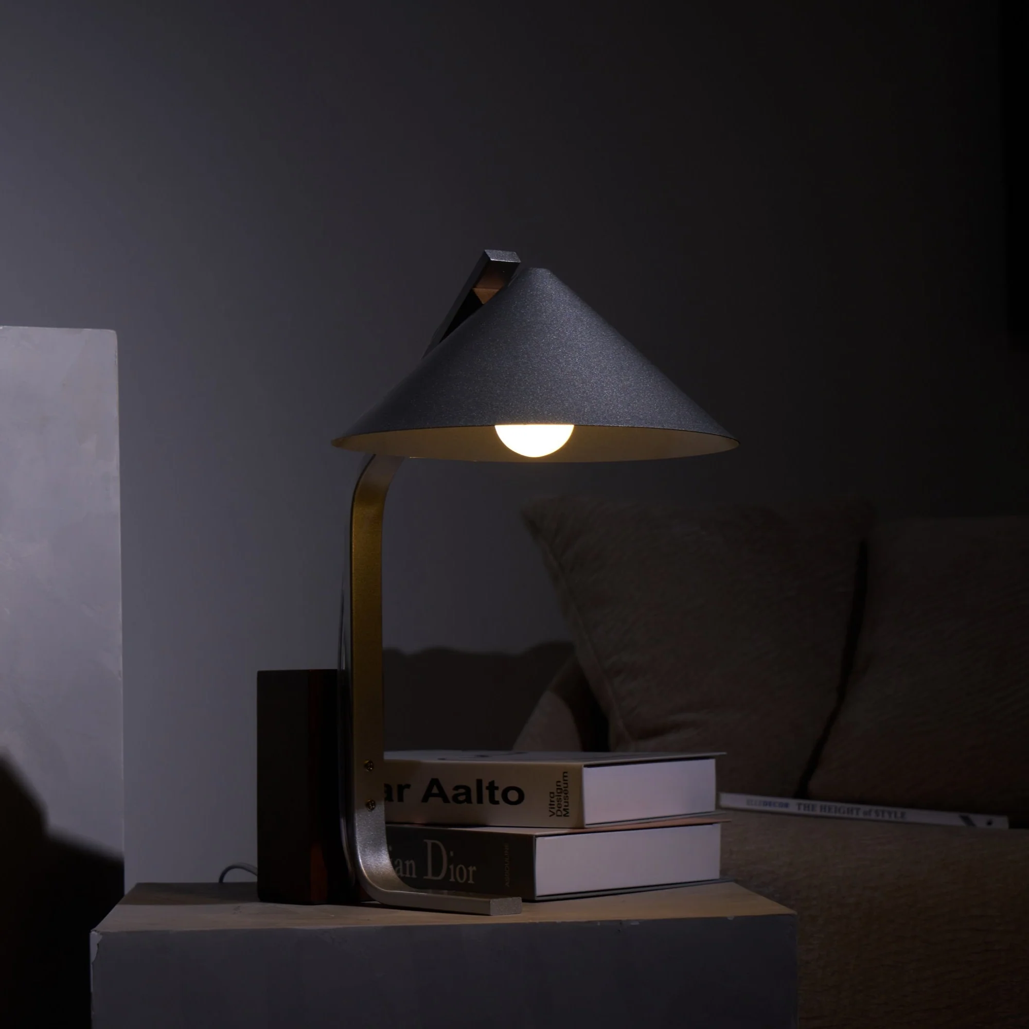 Arclune Desk Lamp - Image 33
