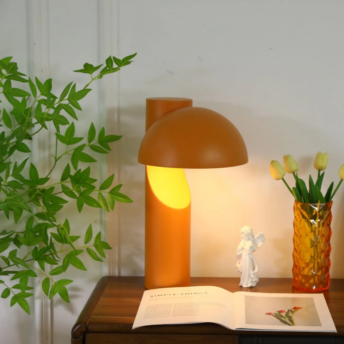 Arcora Minimalist Table Lamp - Image 5