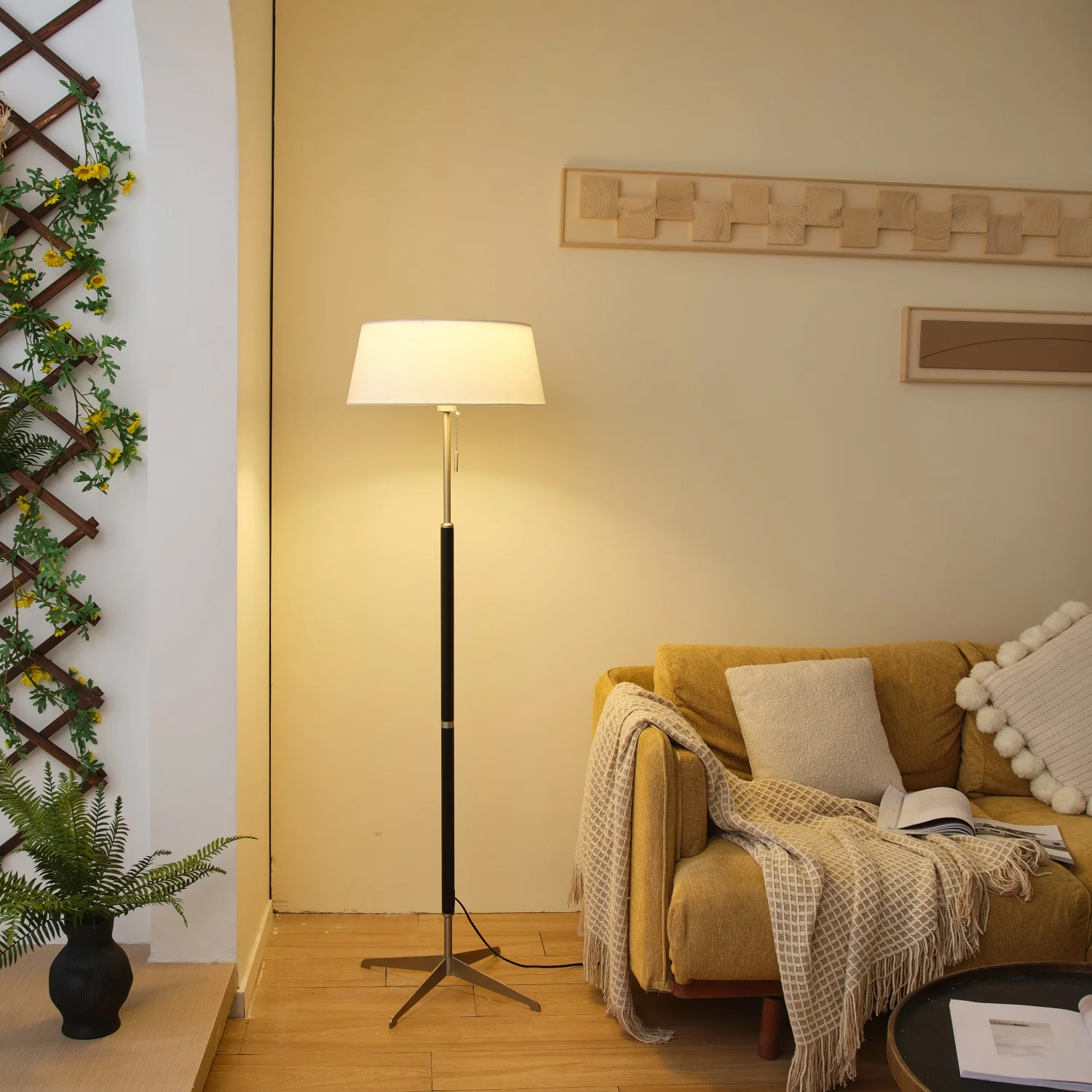 Ardell Floor Lamp - Image 11