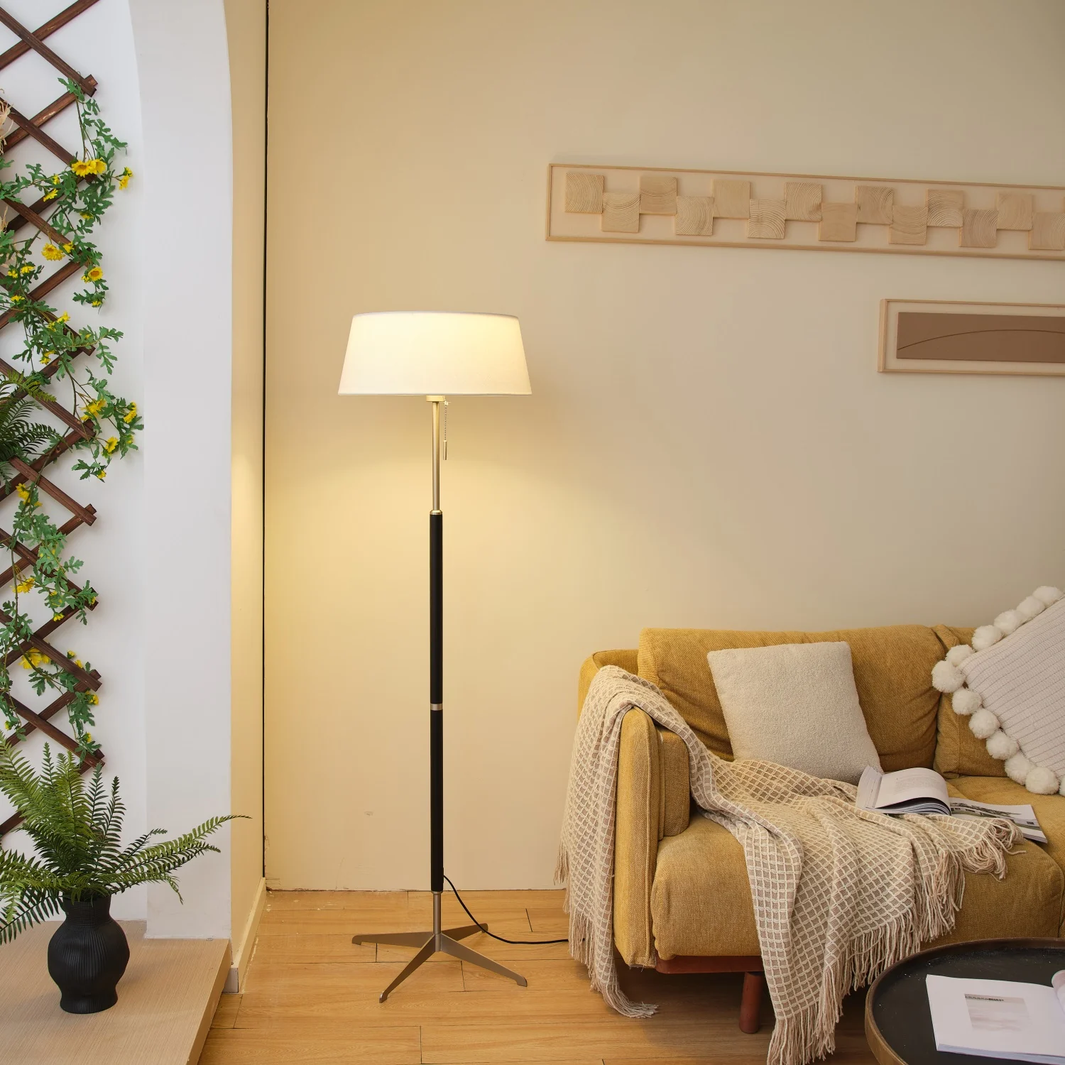 Ardell Floor Lamp - Image 12