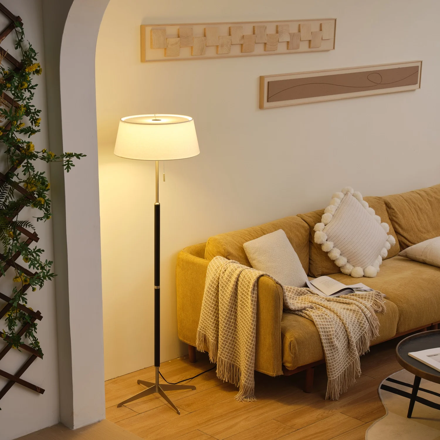 Ardell Floor Lamp - Image 3
