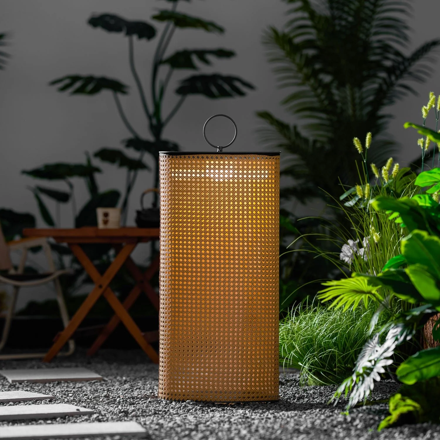 Arlette Solar Outdoor Lantern Lamp - Image 15