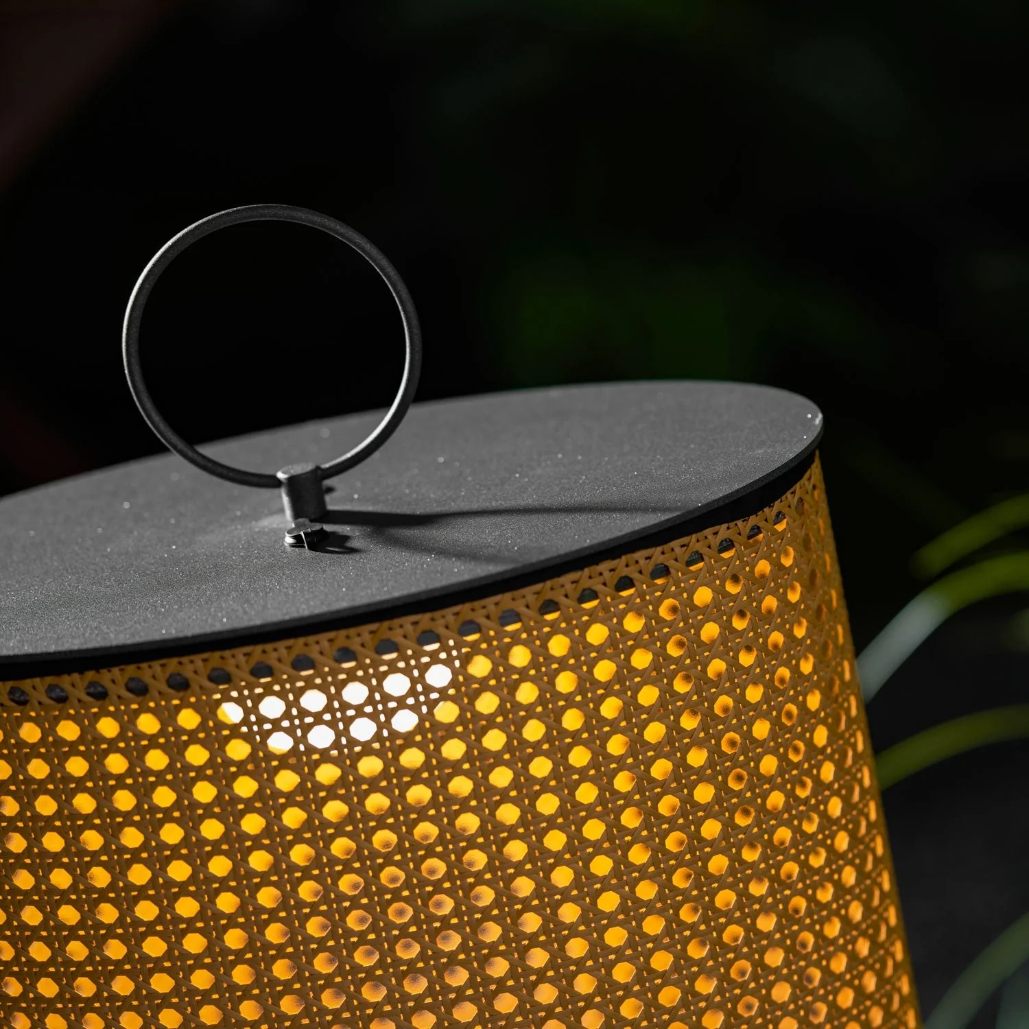 Arlette Solar Outdoor Lantern Lamp - Image 24