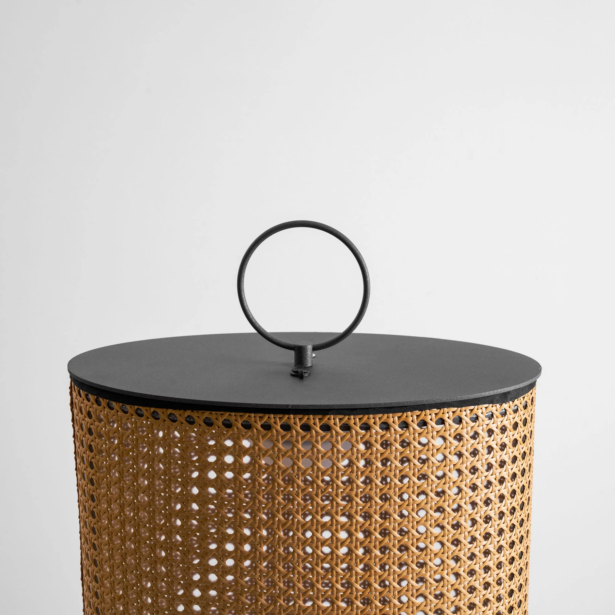 Arlette Solar Outdoor Lantern Lamp - Image 31