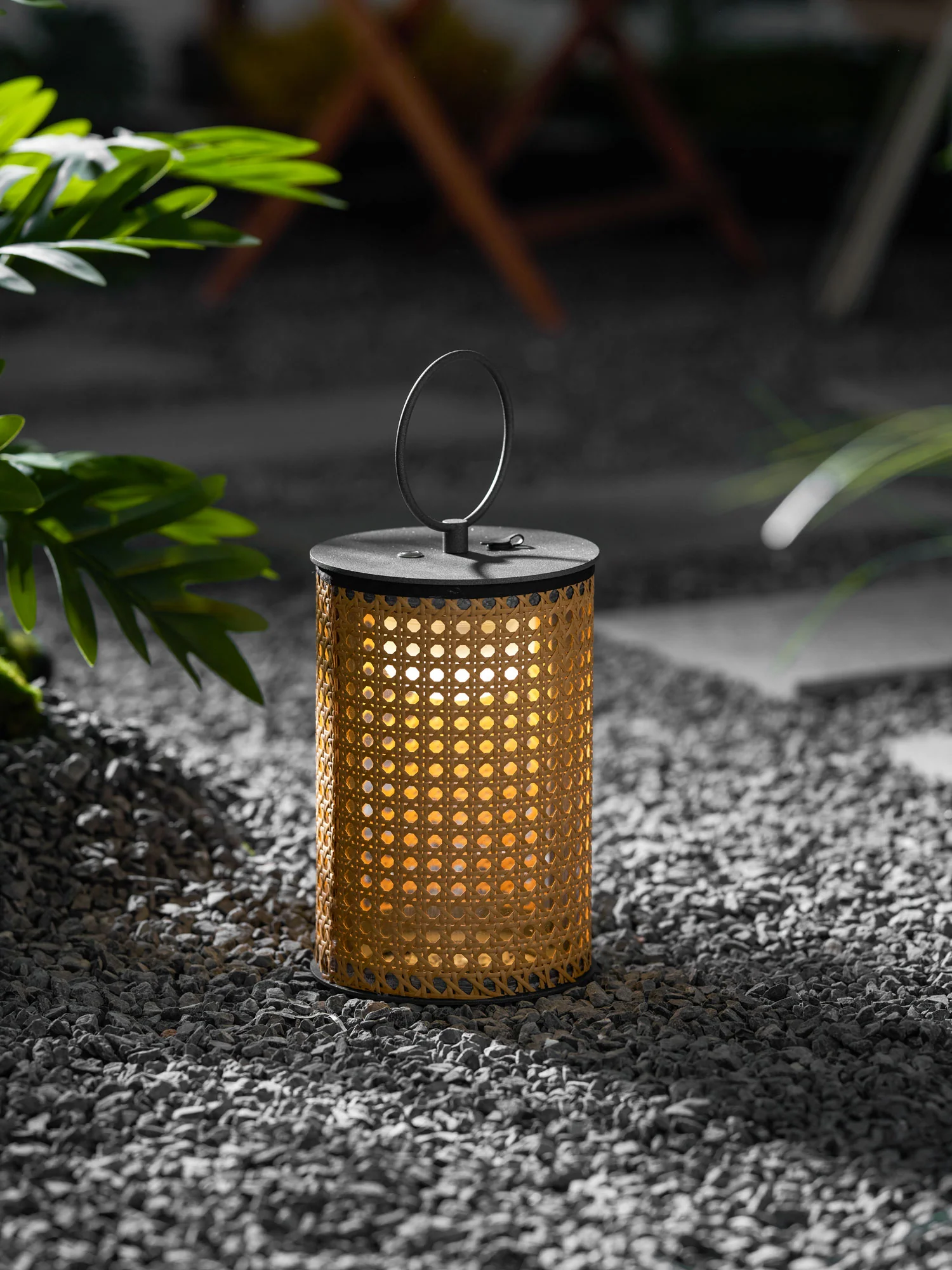 Arlette Solar Outdoor Lantern Lamp - Image 35