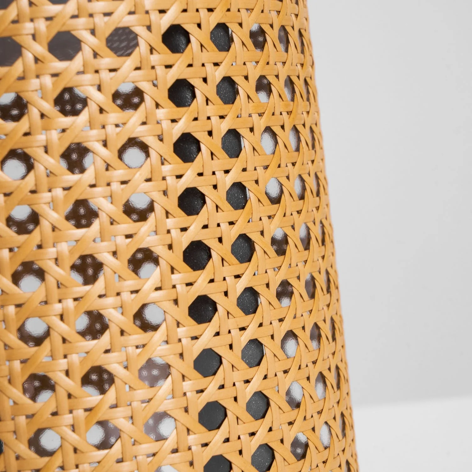 Arlette Solar Outdoor Lantern Lamp - Image 46