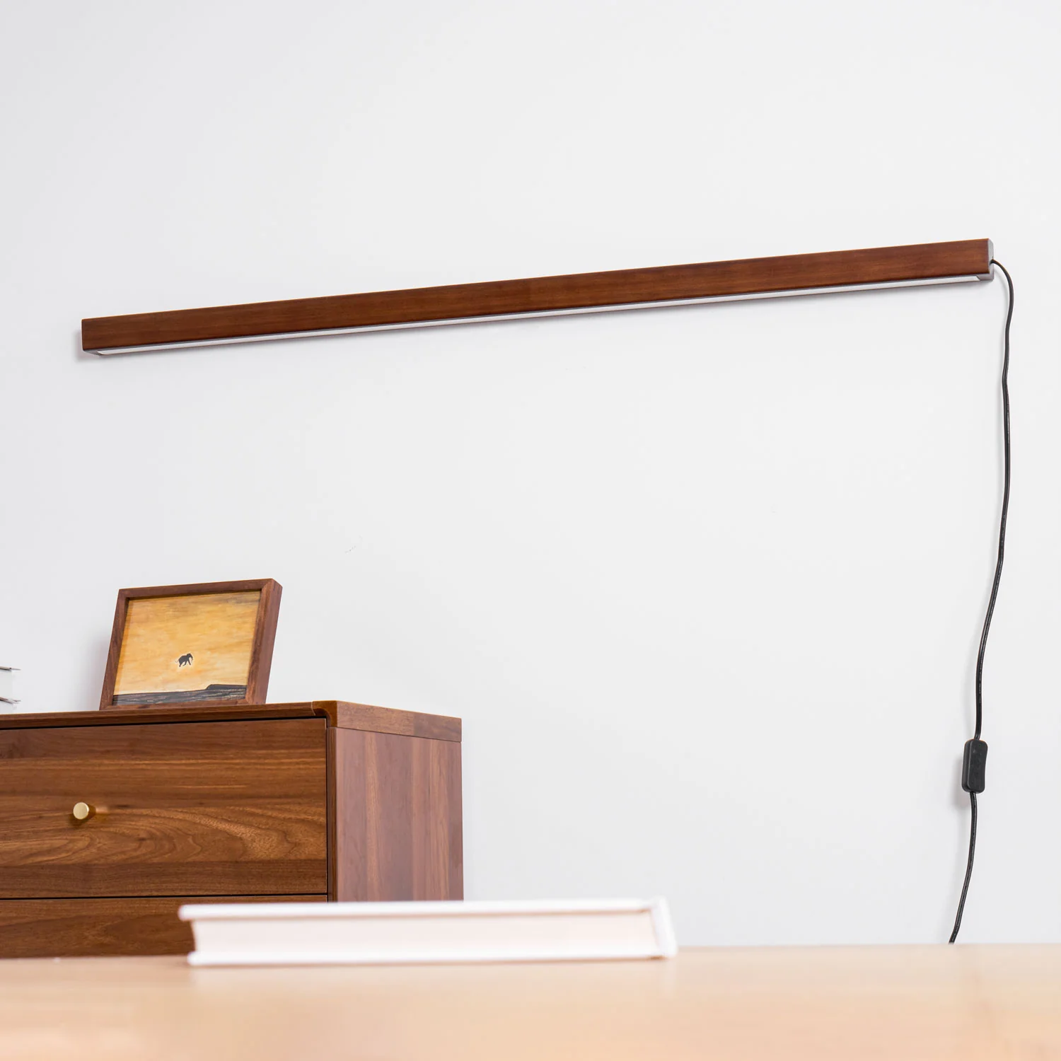 Arlo Linear Wood Plug-in Wall Light - Image 22