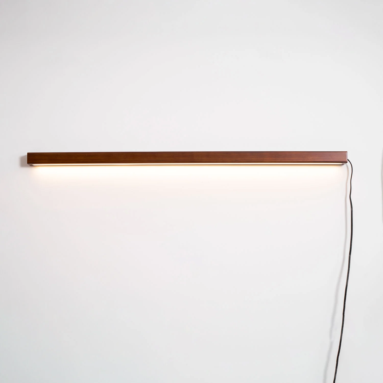 Arlo Linear Wood Plug-in Wall Light - Image 24