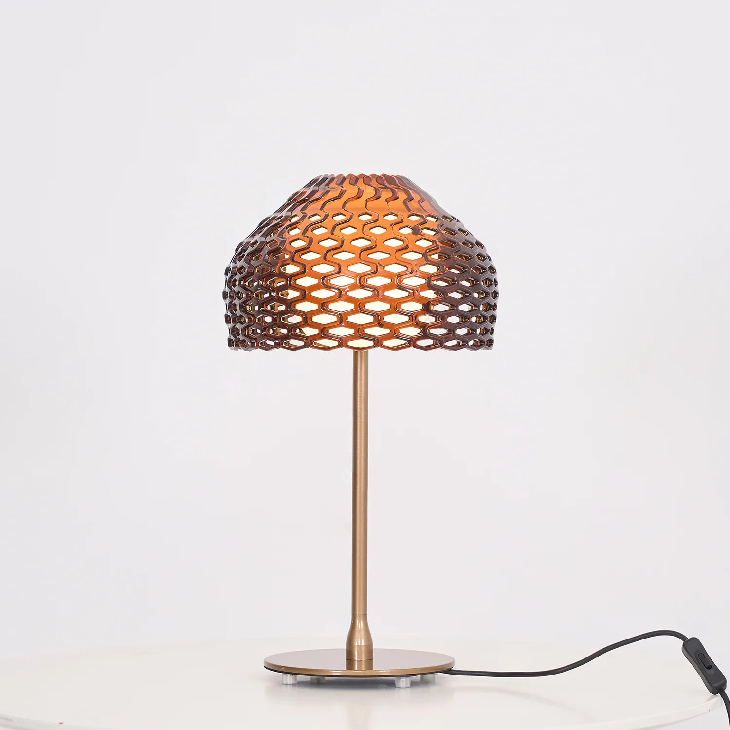 Armadillo Table Lamp - Image 9