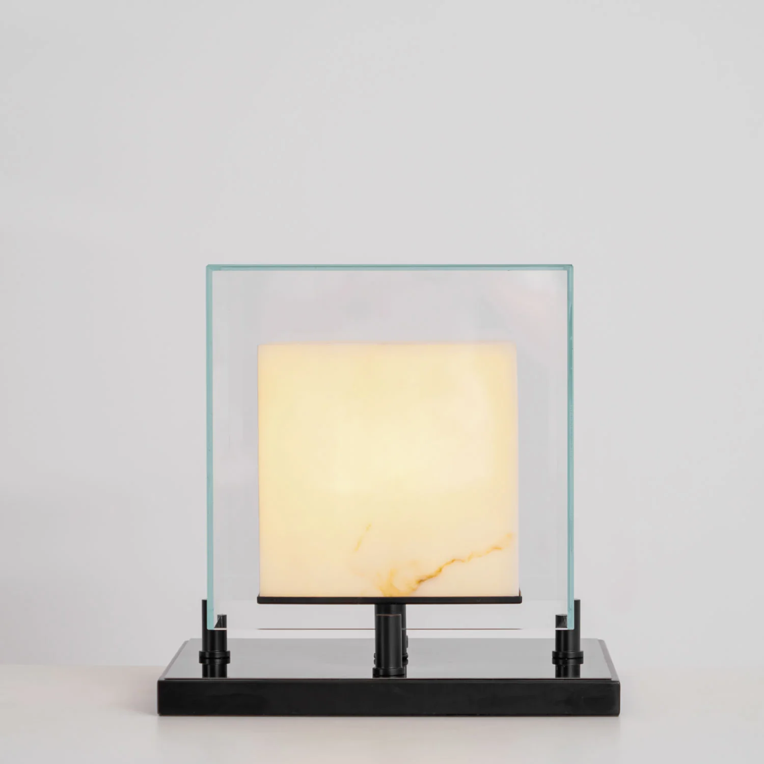 Arqra Alabaster Table Lamp - Image 16