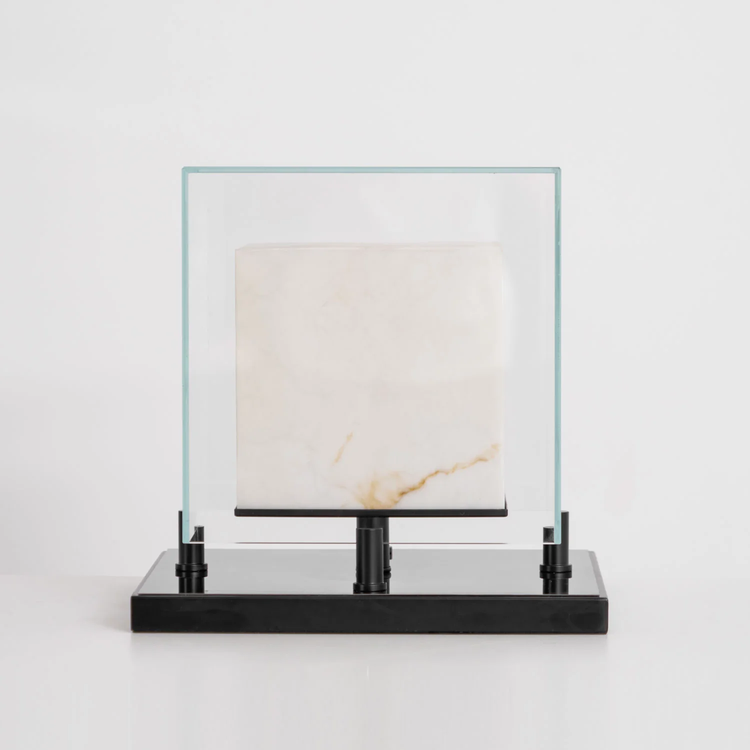 Arqra Alabaster Table Lamp - Image 17