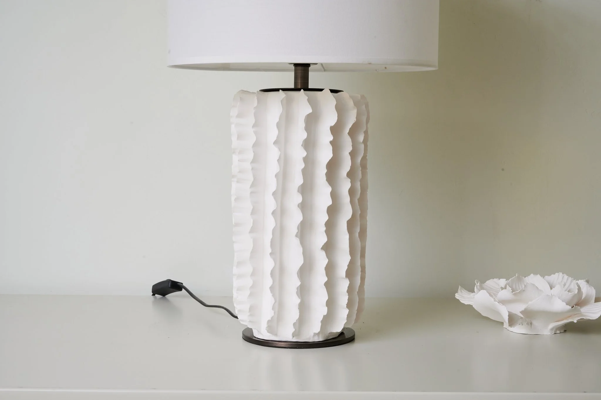 Arroyo Sculpted Ceramic Table Lamp - Image 8