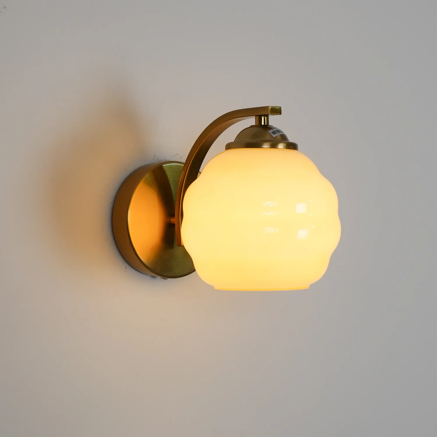 Art Deco Vintage Wall Lamp - Image 16