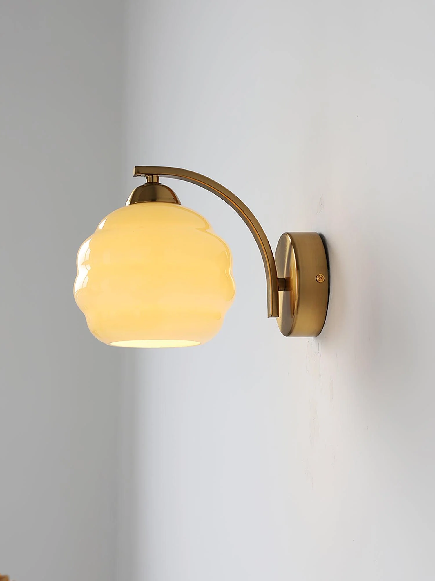Art Deco Vintage Wall Lamp - Image 33