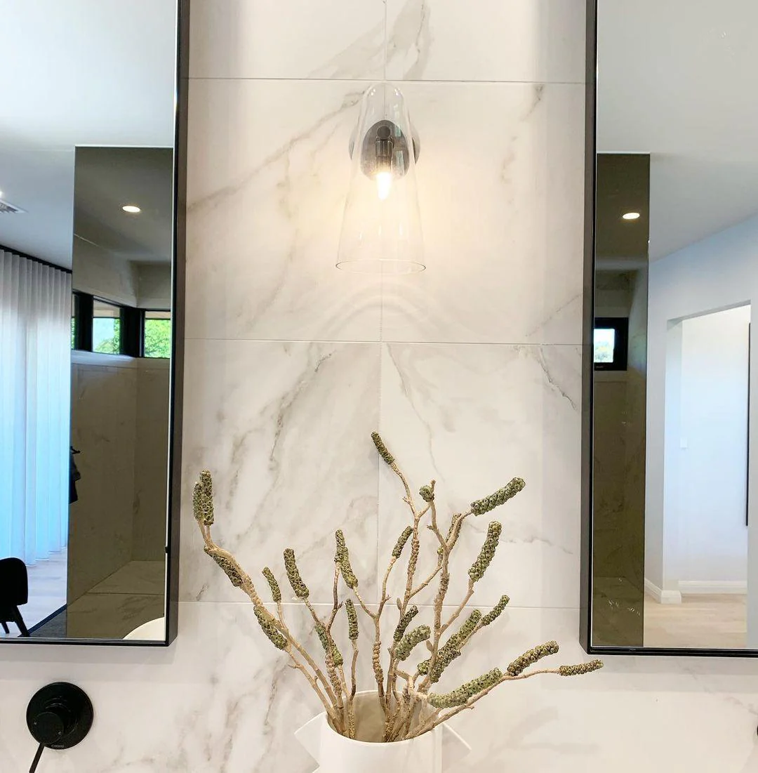 Conical Glass Wall Lamp - Image 13